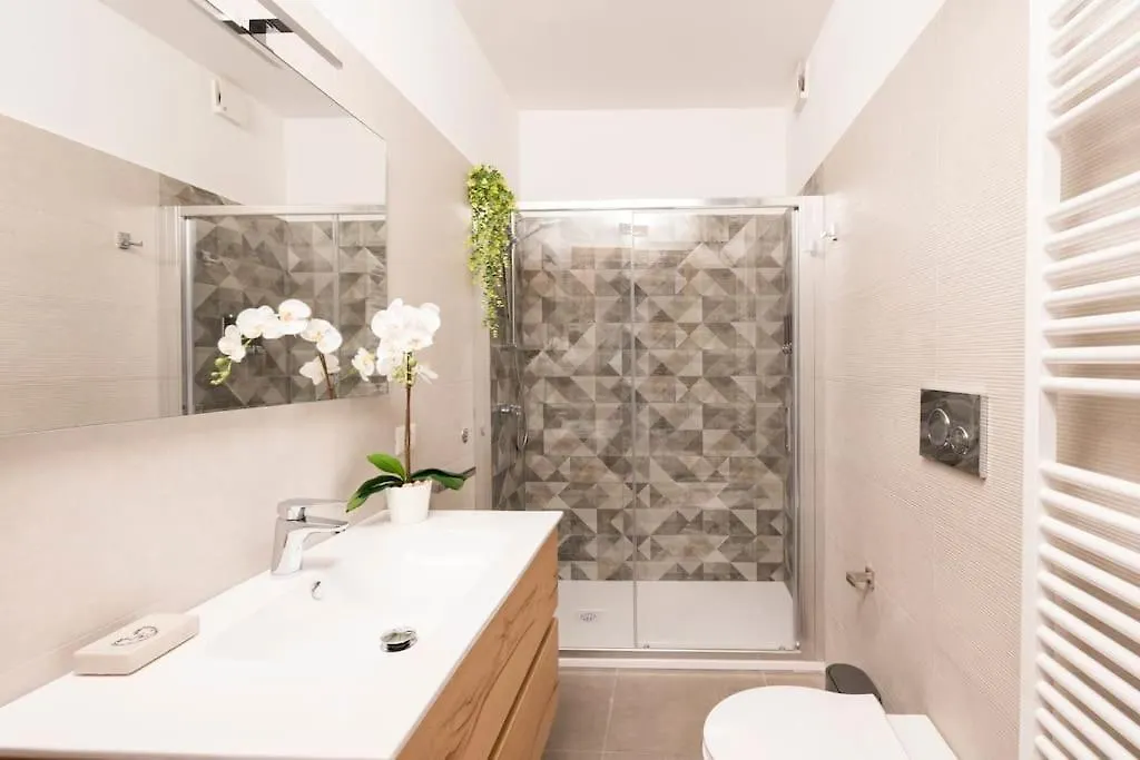 Urban Gym Loft Apartment Milan 0*,
