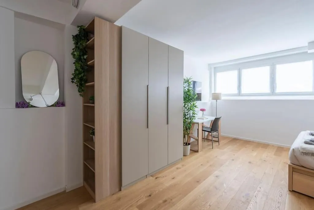 Urban Gym Loft Apartment Milan
