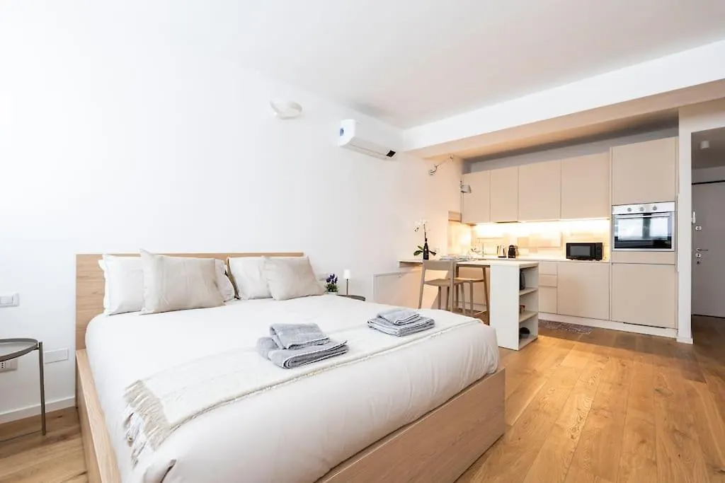 Urban Gym Loft Apartment Milan